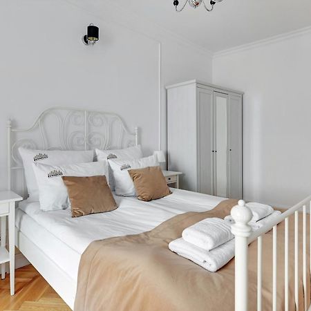 Dlugi Targ Street, Main Old Town & Riverside By Downtown Apartments Danzig Exterior foto
